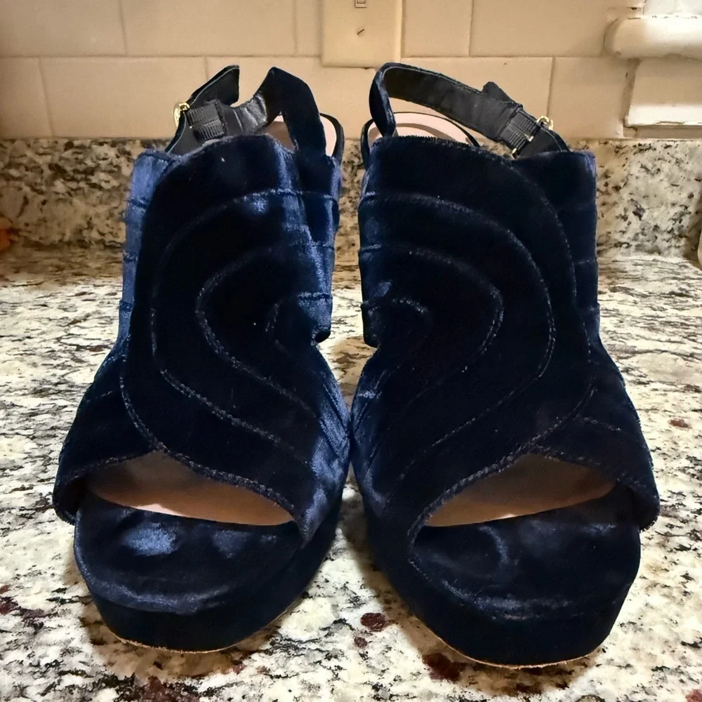 Diane Von Furstenberg Tabby Layered Velvet Platform Slipback Sandal 11 Navy